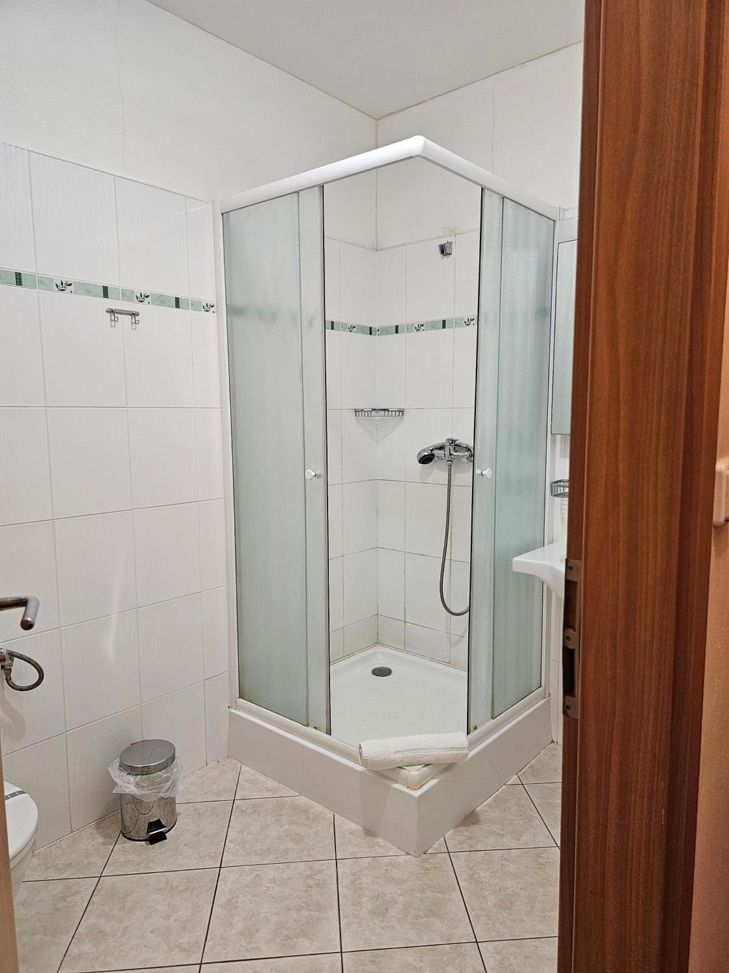 Hotel U Divadla Znojmo Luaran gambar